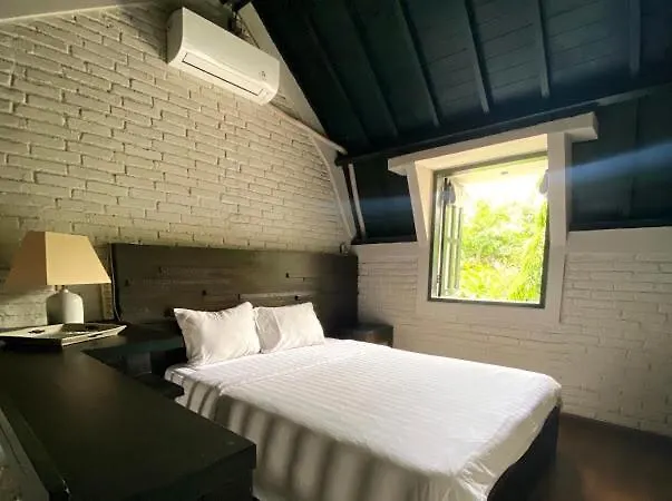 Gading Loft Bali * ジンバラン